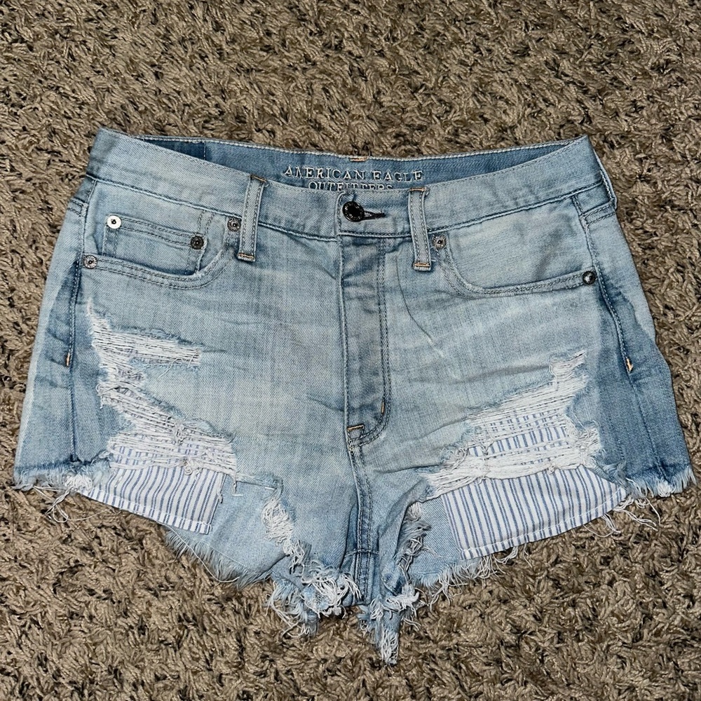 American Eagle Outfitters Women's Ripped Jean Shorts - Light Blue